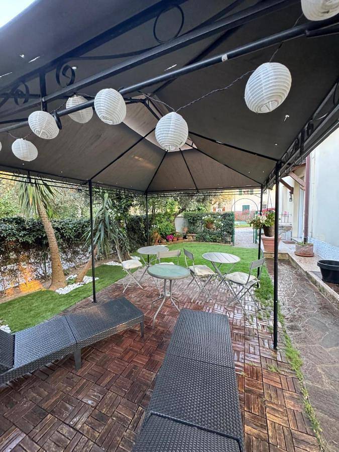 Chambre d’hôte pour 4 personnes, avec jardin à Sirmione - 2