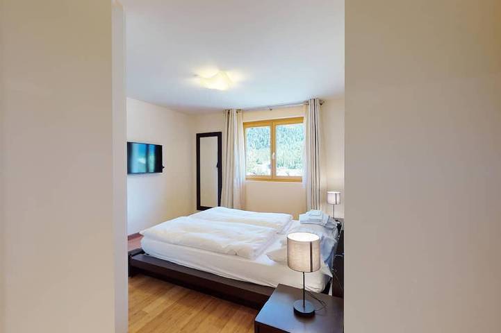 Ganze Wohnung, Vrbo Property in Madulain, Sankt Moritz