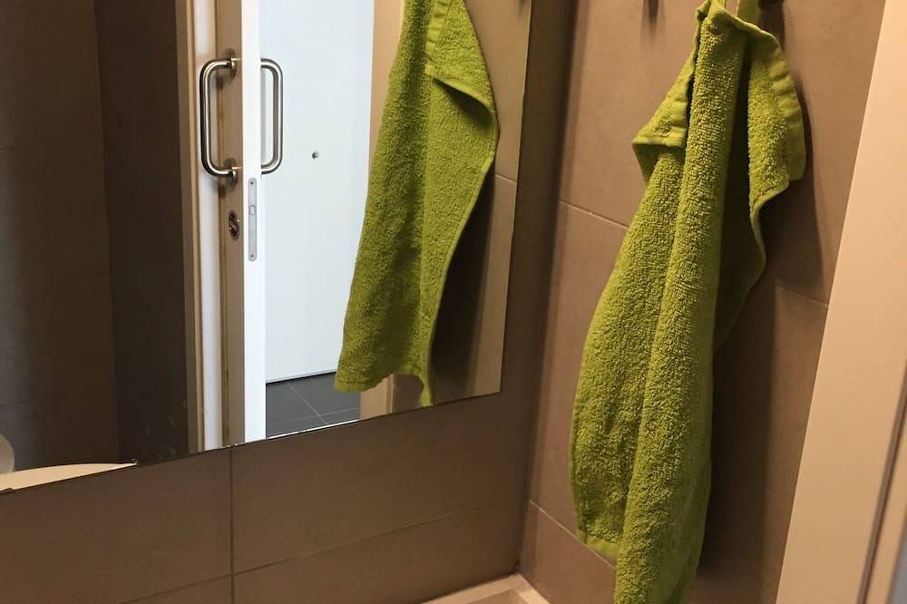 Apartamento entero, Loft con terraza de 24m2, piscina, jardín y garaje. in Valencia, Costa de Valencia
