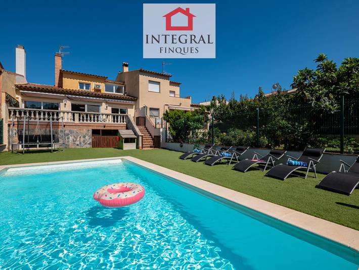 Maison de vacances pour 6 personnes, avec Balcon ainsi que Terrasse et Jardin à Calonge