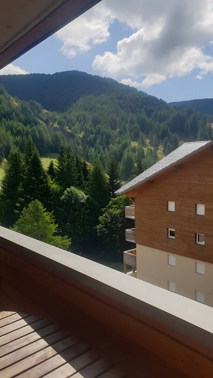 Location de vacances pour 4 personnes, avec balcon à Allos