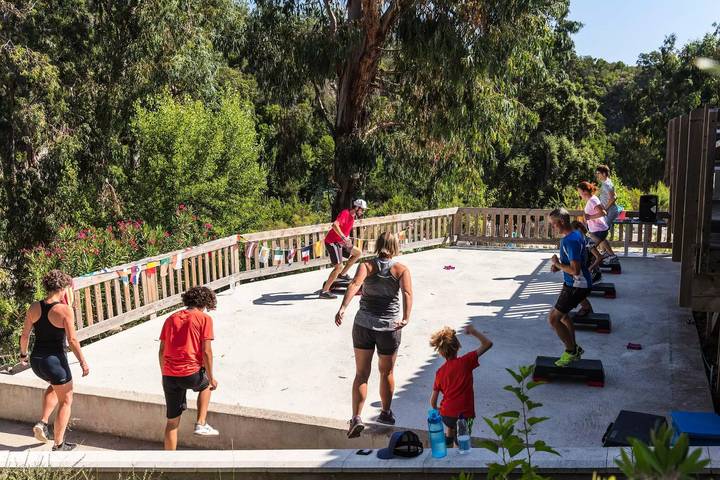 Mobil home pour 6 personnes, avec terrasse à Sari-Solenzara - 3