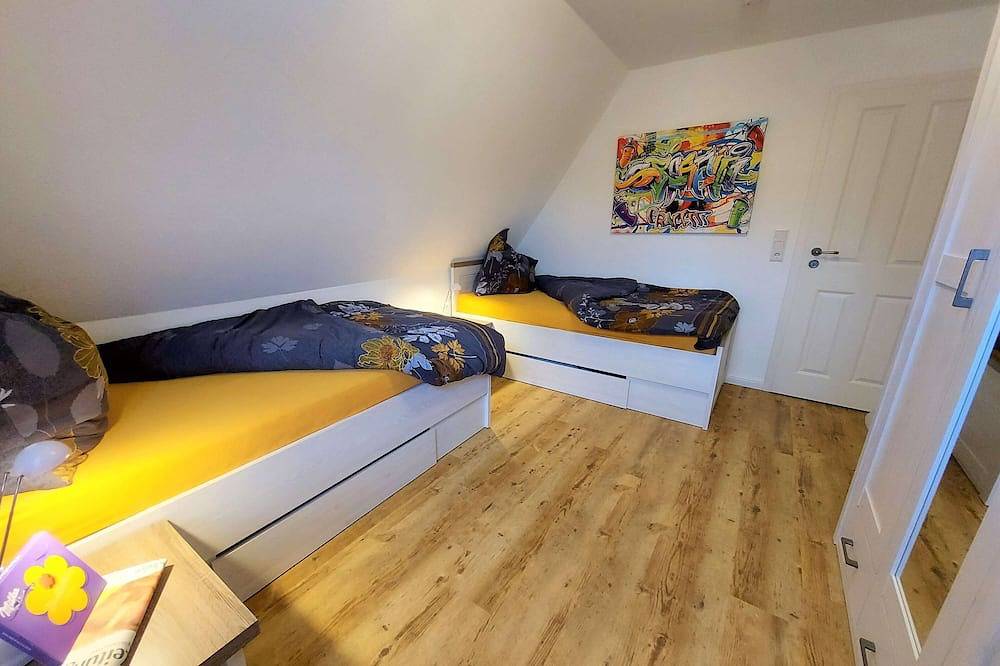 Ferienhaus mit Sauna und Whirlpool, ruhige Lage, 6 Pers. in Rysum, Krummhörn