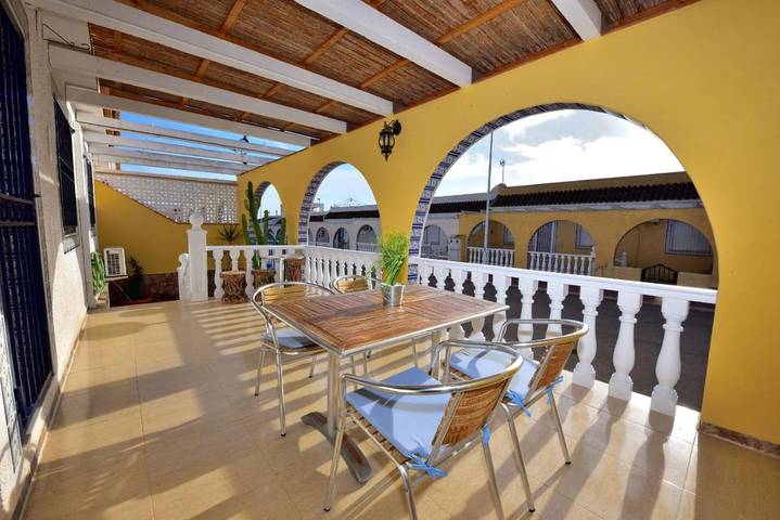 Location de vacances pour 5 personnes, avec terrasse dans Camposol - 4