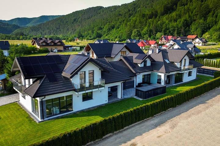 Dom wakacyjny dla 9 osób, z basen i widok oraz ogród w Krościenko nad Dunajcem