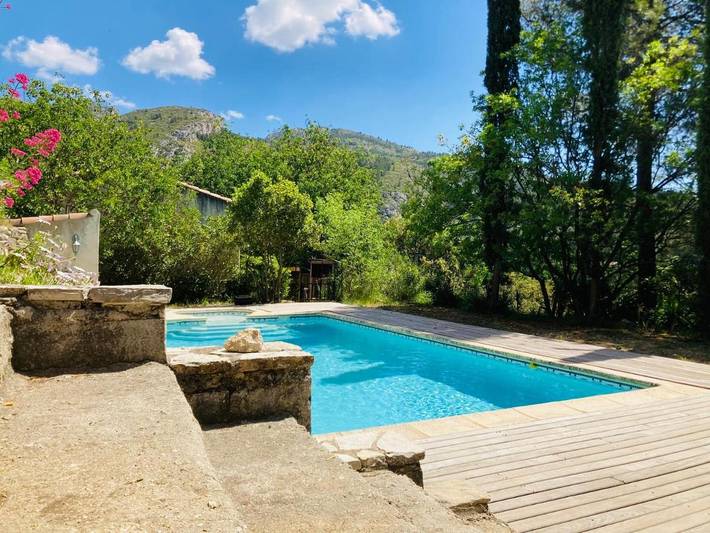 Chalet para 4 personas, con piscina y vistas además de jardín y piscina para niños - 1
