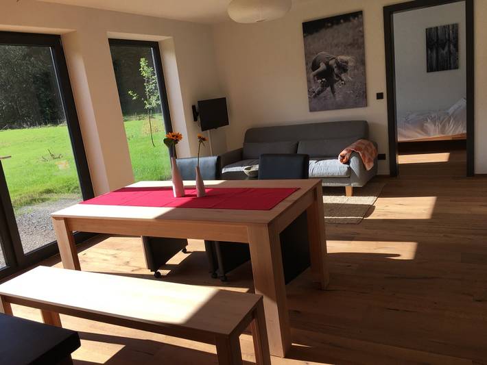 Ferienwohnung für 4 Personen, mit Terrasse und Garten sowie Ausblick in Oberstdorf