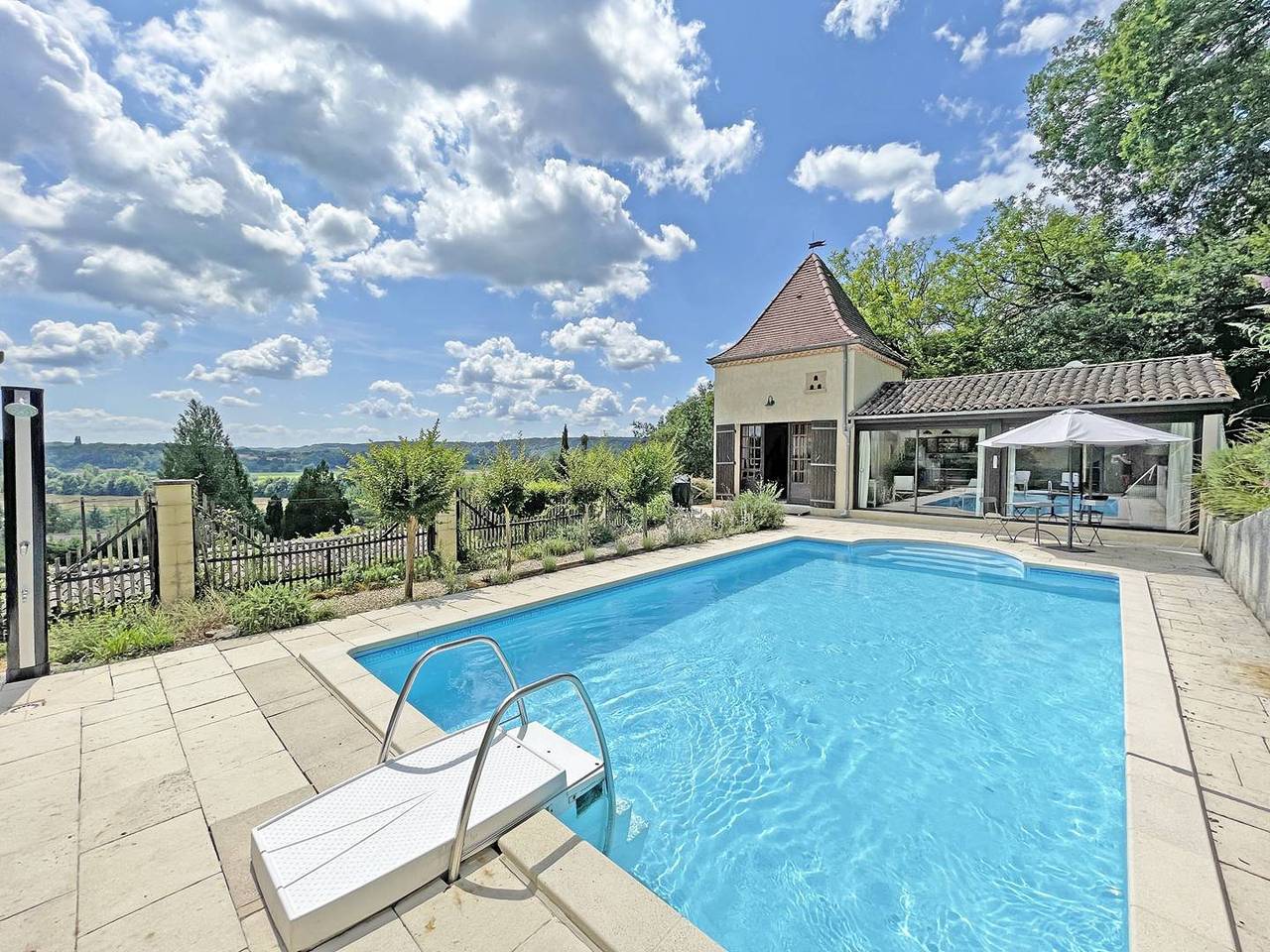 Appartement de vacances entier, Le Pigeonnier in Trémolat, Périgord Pourpre