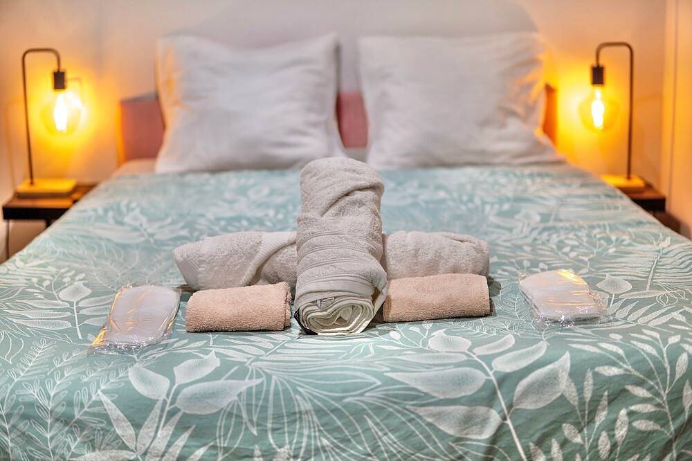 Apartamento entero, Escape: Jacuzzi & Sauna in Tassin-la-Demi-Lune, Ródano