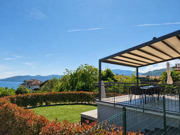 Vakantieappartement voor 14 Personen in Arizzano, Lago Maggiore (Piemonte), Afbeelding 1