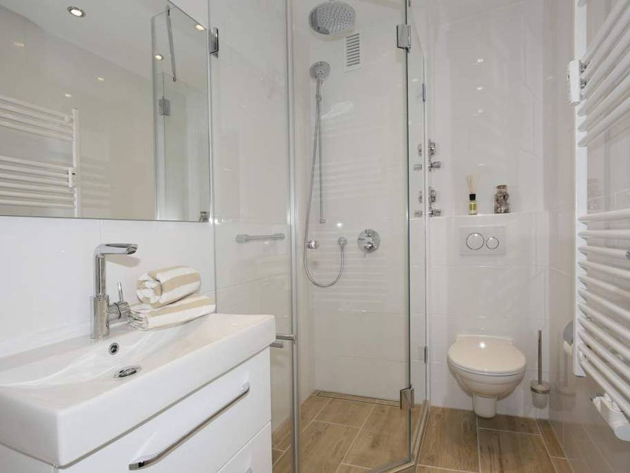 Ganze Ferienwohnung, Dr.-Roß-Straße 25, App 6 - Dr.-Roß-Straße 25, App 6 in Westerland, Sylt (Gemeinde)