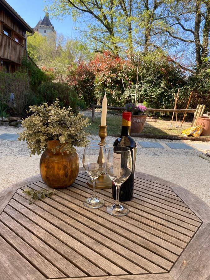 Private Cozy Nordic bath retreat by Chateau Biron in Biron, Périgord Pourpre