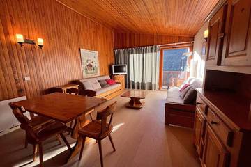 Gîte pour 4 personnes, avec balcon dans Office De Tourisme De Chatel