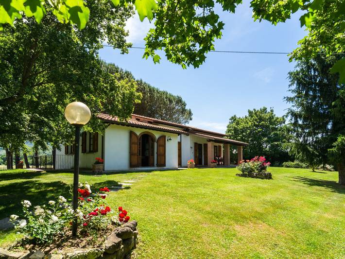 Casa vacanza per 6 persone, con Terrazza e Piscina a Castiglion Fiorentino
