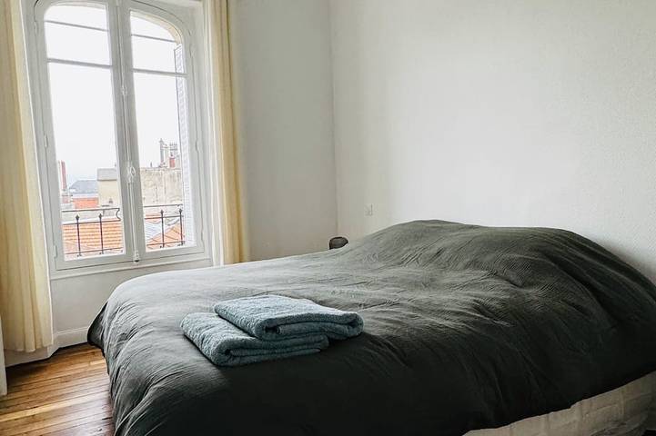 Ganze Wohnung, New apartment - Downtown Epernay, 2 minutes from Avenue de Champagne in Épernay, Marne