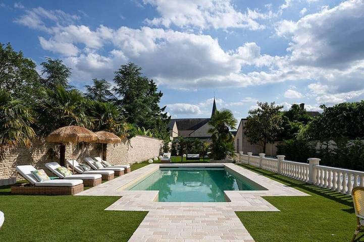 Location de vacances pour 12 personnes, avec piscine dans Loigny La Bataille