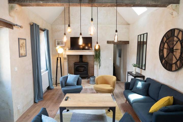 Location de vacances pour 8 personnes, avec terrasse, adapté aux familles à Condeau - 4