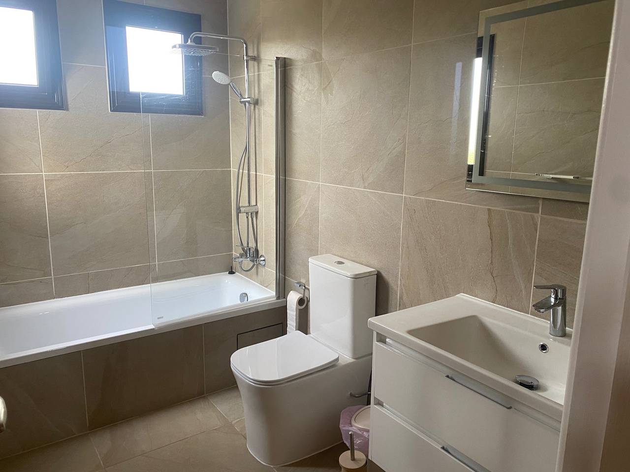 Villa,Private Heated Pool, Sea Views- Sleeps6 in Kouklia Pafou, Chypre du Sud
