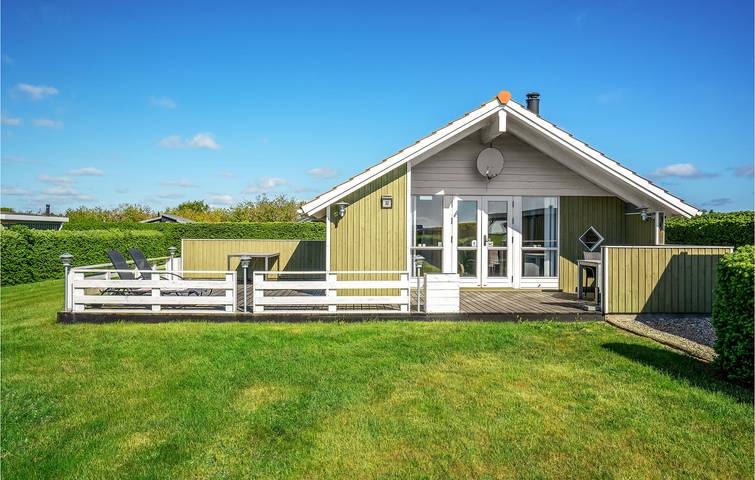 Ferienhaus für 6 Personen, mit Garten und Whirlpool sowie Sauna und Terrasse in Råde Strand