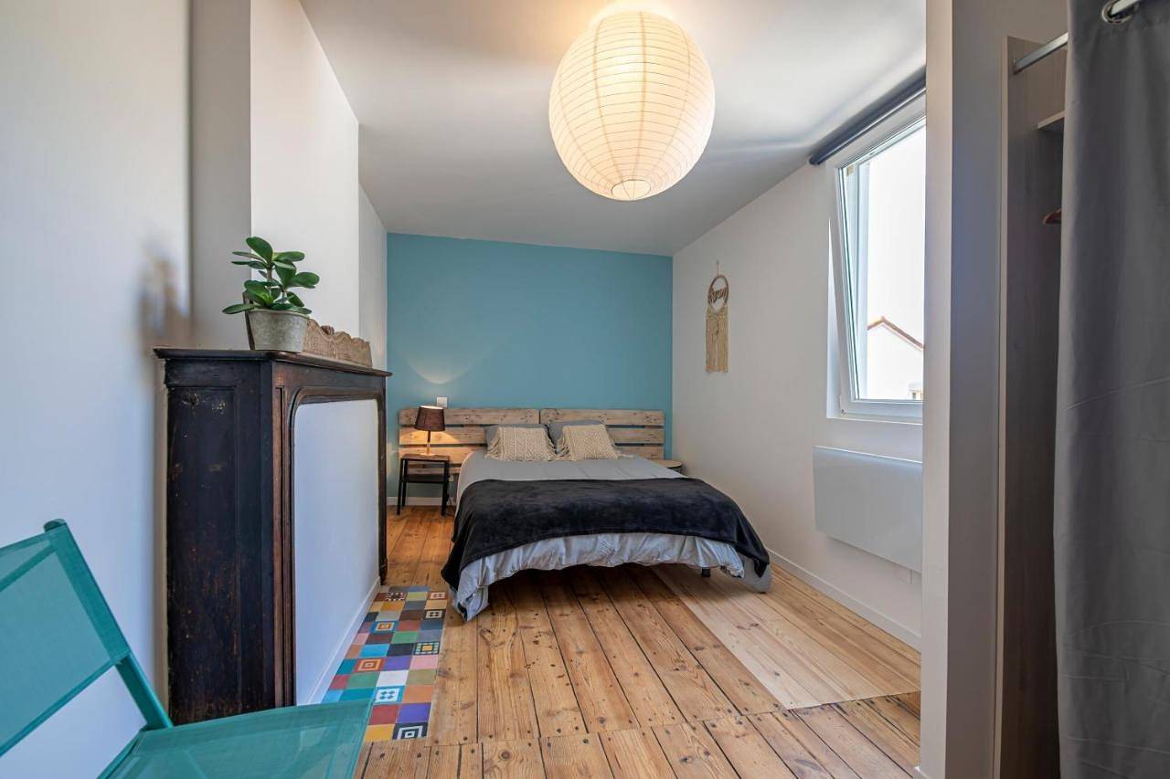 Appartement entier, T2 3 étoiles de charme 40 m2 centre ville Dax in Dax, Région de Dax
