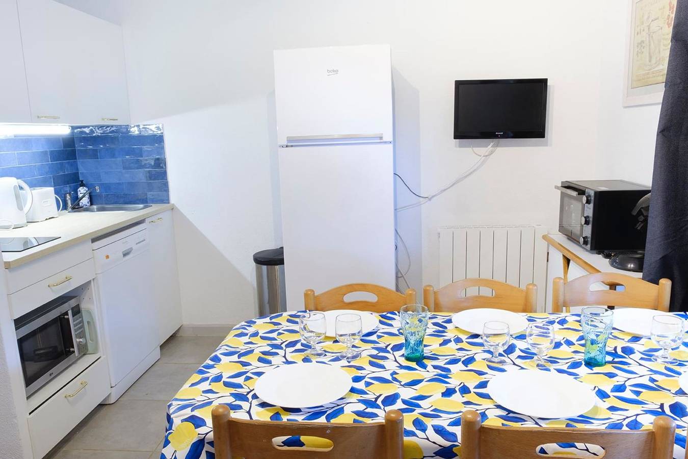 Appartement entier, Bel appartement avec piscine à Sainte-Maxime in La Nartelle, Sainte-Maxime