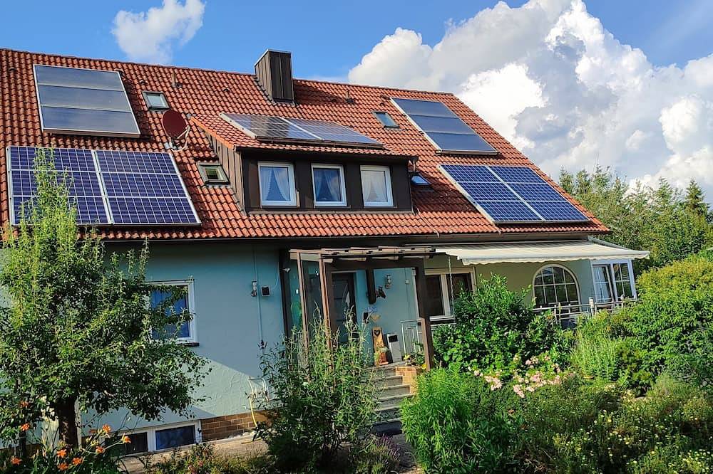 Ganze Wohnung, Gemütliches Ferienapartment, kostenfreies Wlan, zubuchbares Frühstück/Abendessen in Lehrberg, Romantische Straße