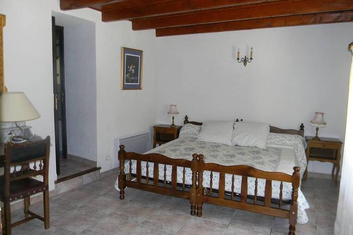 Gîte pour 8 personnes, avec jardin à Maureillas-las-Illas - 4