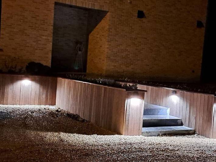 Location de vacances pour 4 personnes, avec terrasse ainsi que jacuzzi et sauna à Gembloux - 4