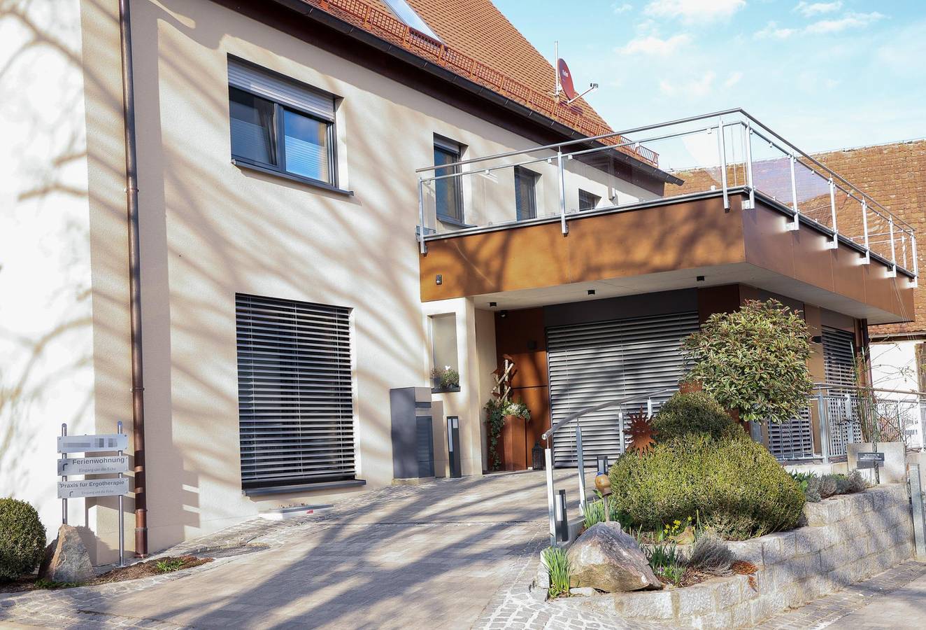 Fewo Sonnblick - Fewo Sonnblick mit Sonnenterrasse in Windsbach, Romantische Straße