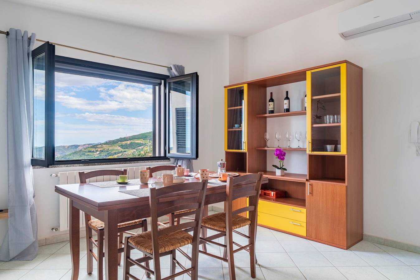Holiday Home 'Cuccureddu 2' with Sea View, Wi-Fi and Air Conditioning in Jerzu, Barbagia