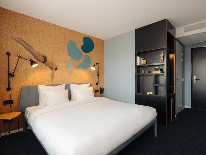 Hotel voor 2 personen, met uitzicht in Amsterdam West