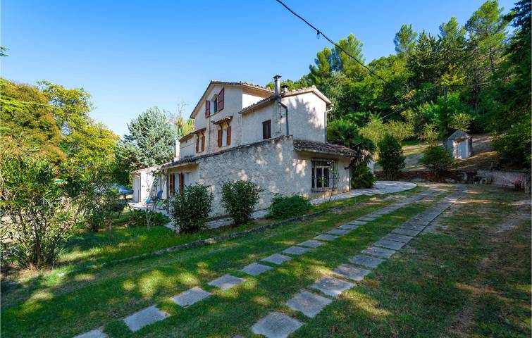 Ferienhaus für 7 Personen, mit Terrasse und Garten - 1