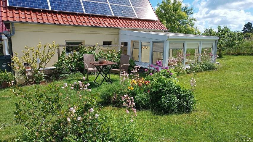Ferienwohnung für 2 Personen, mit Terrasse und Garten in Bad Doberan