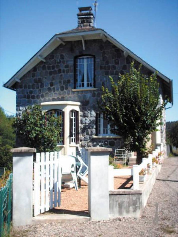 Gîte pour 6 personnes à La Roche-Canillac