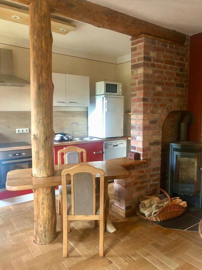 Ferienwohnung für 3 Personen, mit Terrasse und Garten