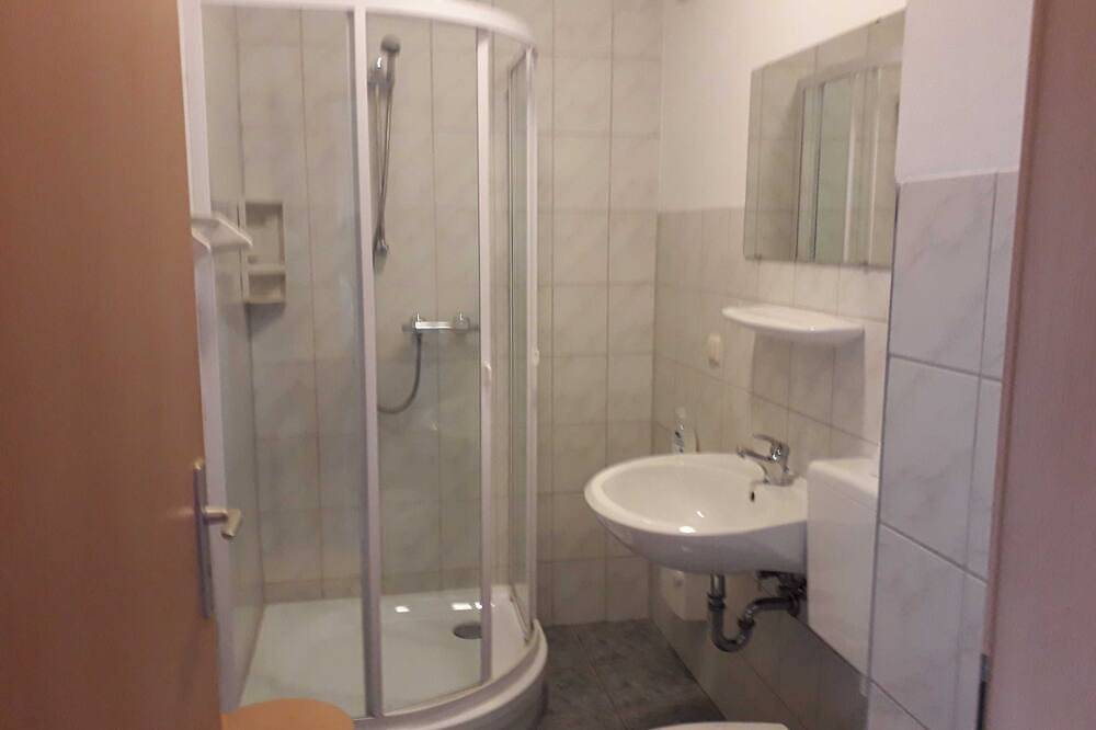 Ganze Wohnung, Ferienwohnung am Amazonas des Nordens - Ferienwohnung in Demmin, Mecklenburgische Seenplatte