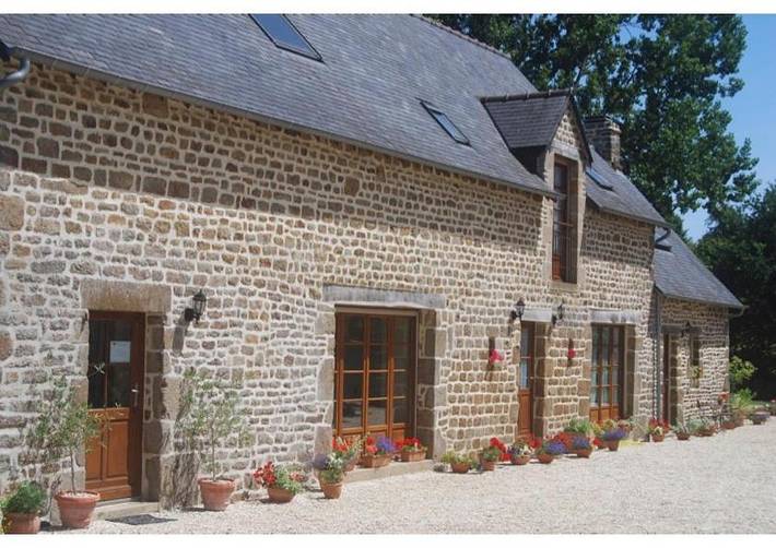 Gîte pour 4 personnes, avec piscine et jardin à Saint-Siméon