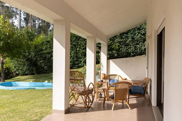 Casa de férias para 6 pessoas, com piscina e varanda em Vieira do Minho