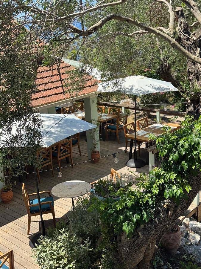 Chambre d’hôte pour 5 personnes, avec jardin et vue, animaux acceptés à Corfou - 2