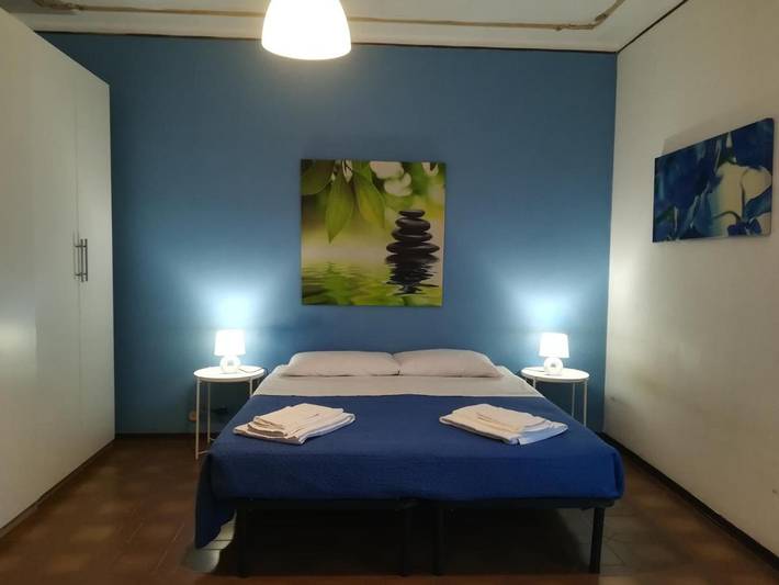 Vakantieappartement voor 7 personen, with Balkon and Terras as well as Uitzicht in Novara