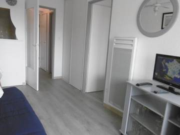 Gîte pour 4 personnes, avec piscine dans Port de Gruissan