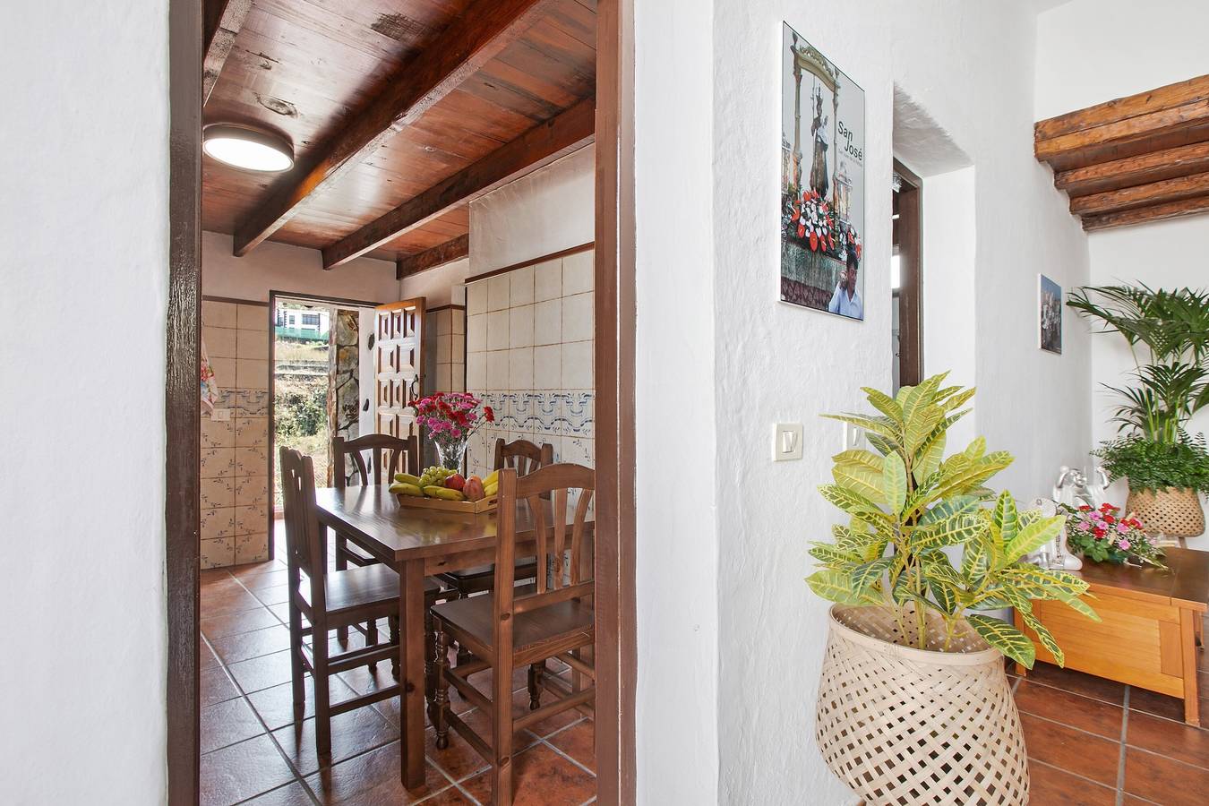 Apartamento entero, Apartamento vacacional Los diablitos 1A - Ideal familias, con vistas a la montaña, terraza y Wi-Fi in San Juan de la Rambla, Tenerife Norte