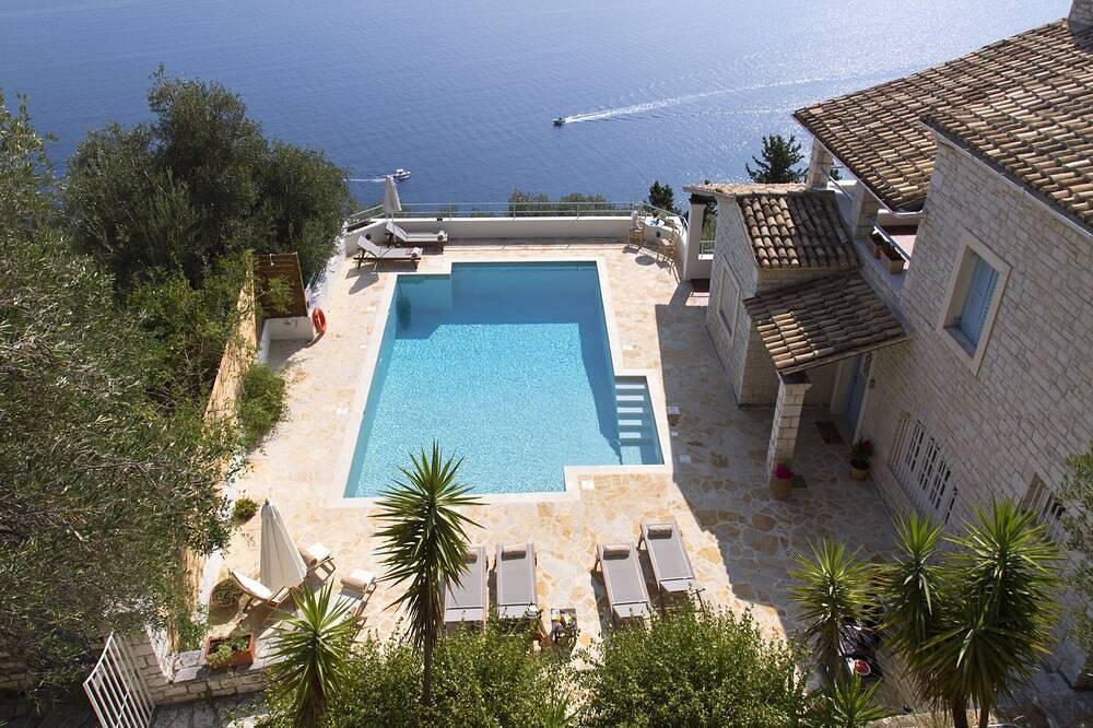 Casa vacanza a Corfù a partire da 611€ a notte