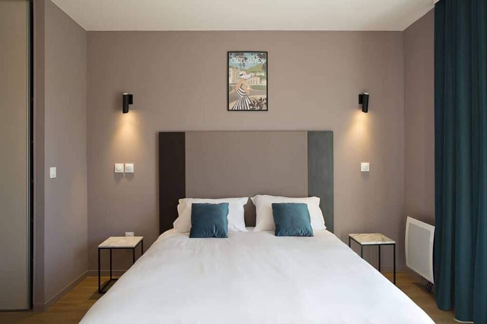 Entire apartment, Apartment in Châtel-Guyon near Volcanoes in Châtel-Guyon, Volcans d'Auvergne Regional Nature Park