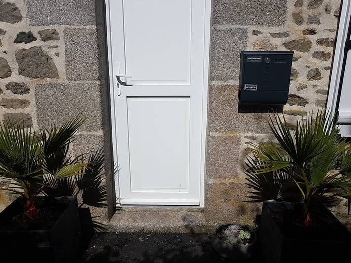 Gîte pour 2 personnes, avec terrasse, animaux acceptés dans Port de Saint-Vaast la Hougue - 4