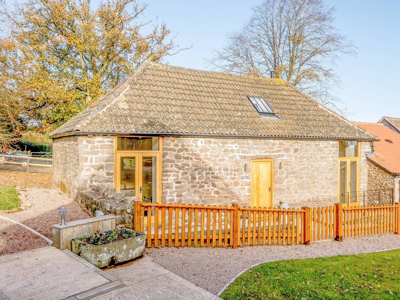 Log Cabin for 4 People in Gloucestershire