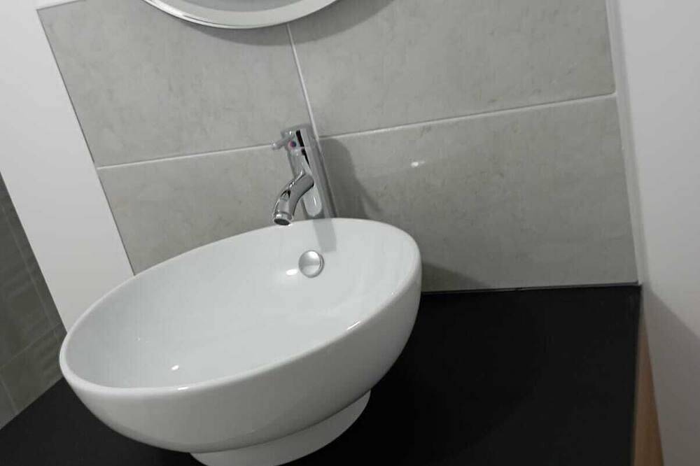 Ganze Wohnung, Studio Atypique, Cosy et Neuf au Centre-ville in Angoulême, Charente
