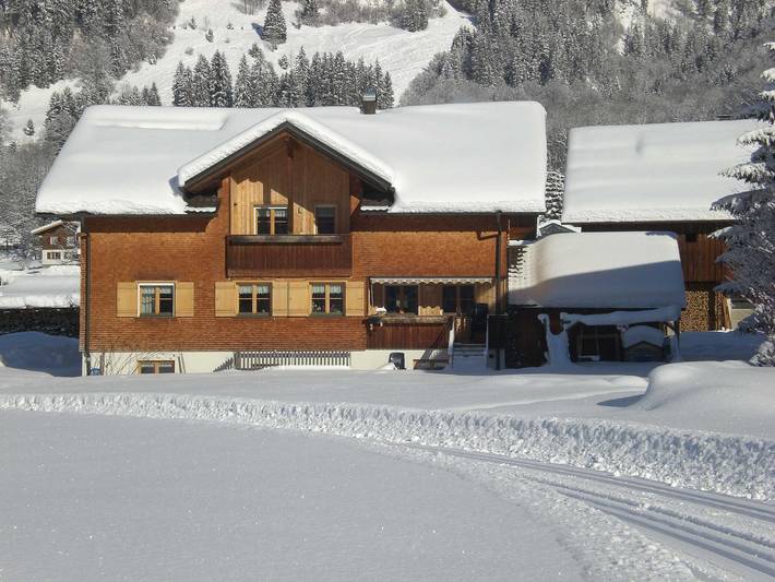 Ferienwohnung für 3 Personen, mit Balkon und Garten in Schoppernau - 3