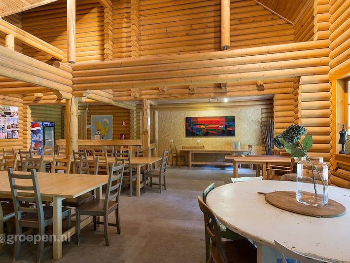 Chalet für 43 Personen, mit Balkon/Terrasse und Terrasse in den Niederlande - 3