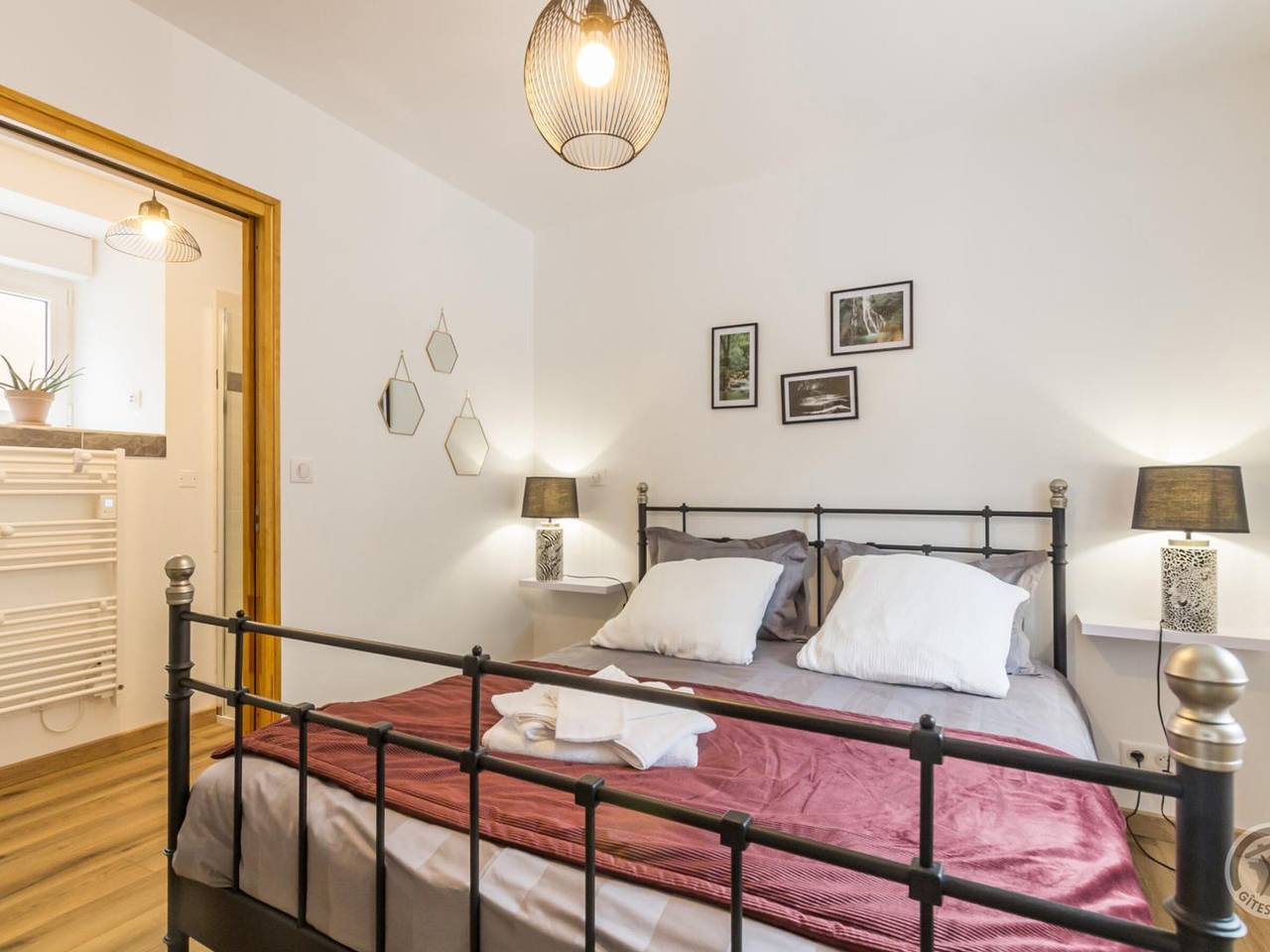 Gîte de charme à La Hague, jardin privé et animaux acceptés in Jobourg, La Hague